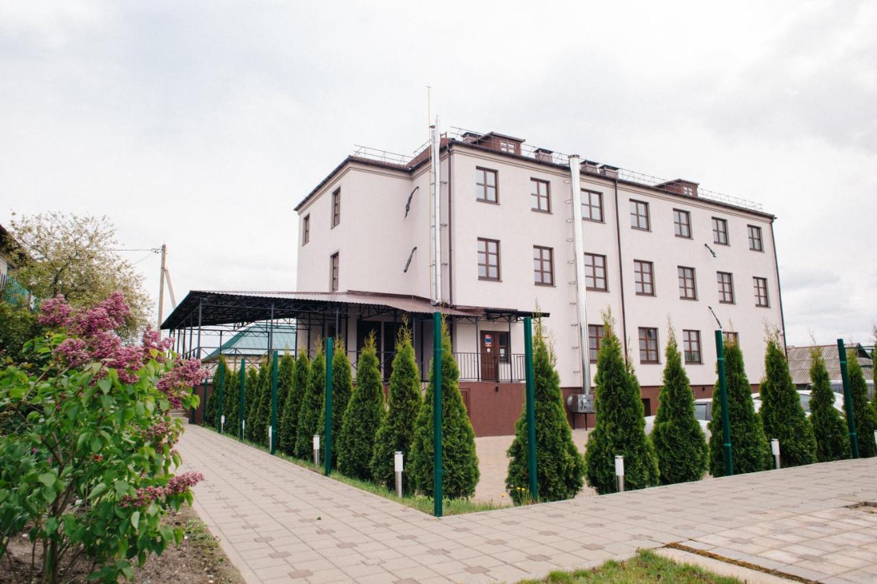 Belastok Hotel Nyaszvizs Kültér fotó