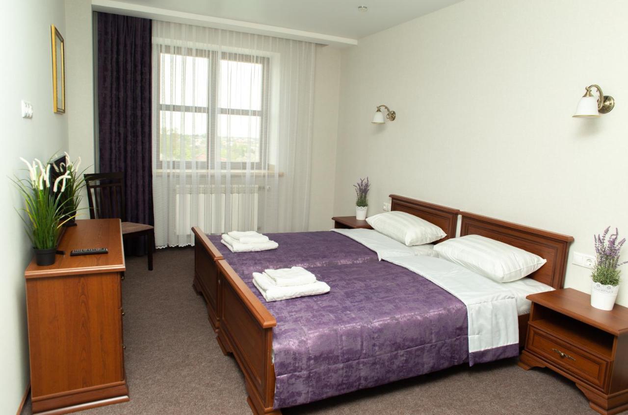 Belastok Hotel Nyaszvizs Kültér fotó