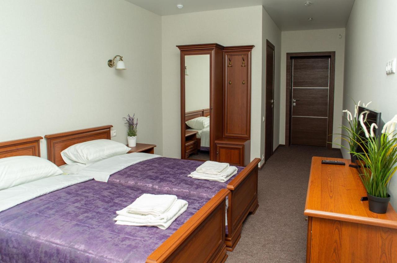 Belastok Hotel Nyaszvizs Kültér fotó